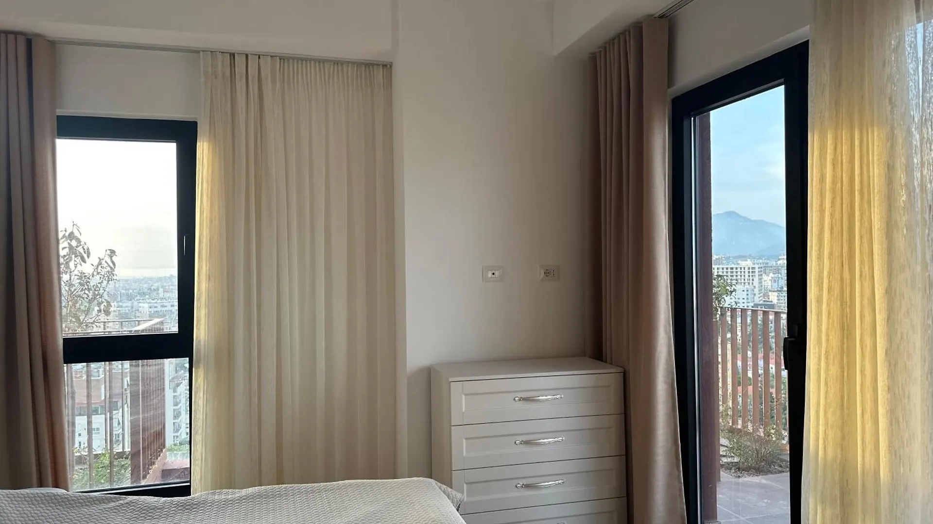 Tirana Garden Building Apartment