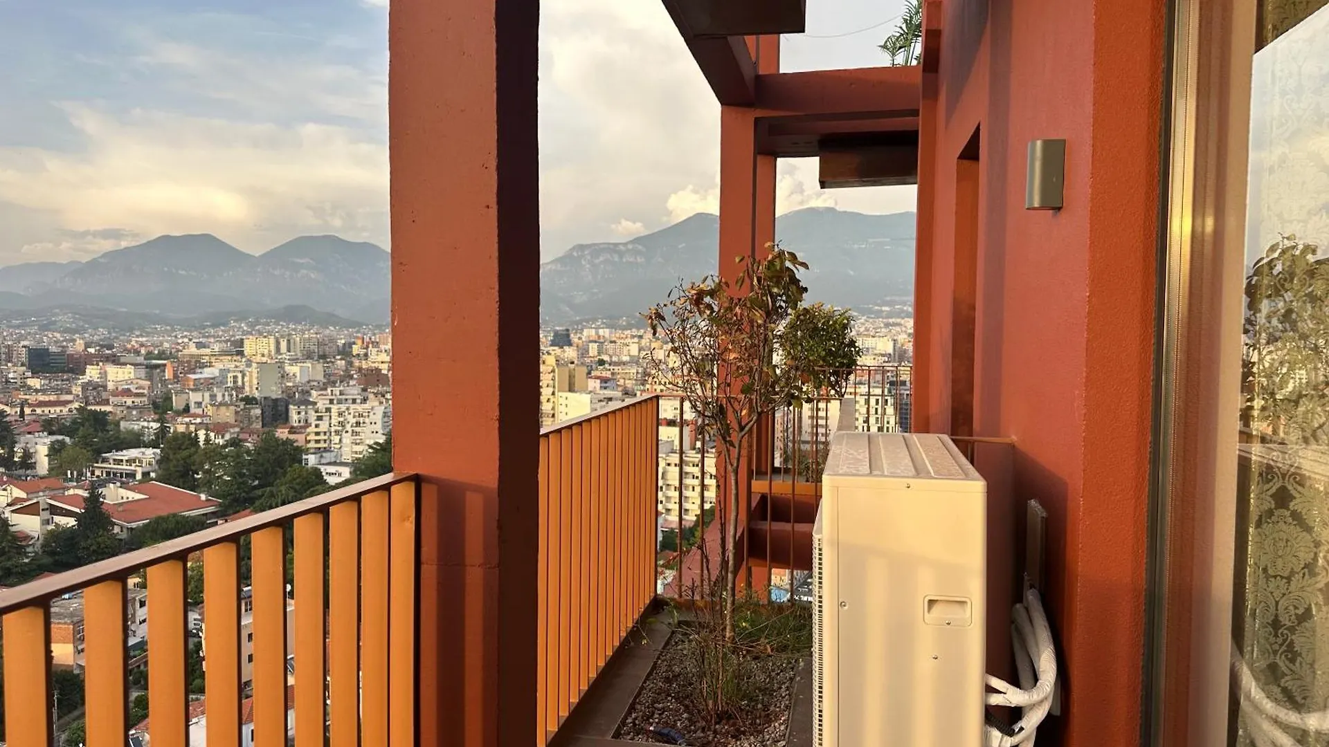Tirana Garden Building Apartment